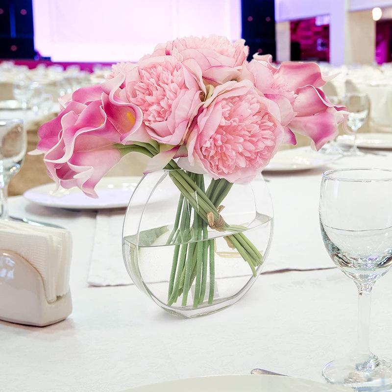 Handcrafted Minimalist Transparent Glass Vase for Elegant Flower Arrangements