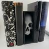Halloween Skull Bookend Bookshelves Decoration Spooky Gothic Skull Figurine Home Office Desktop Book Stopper Ornament