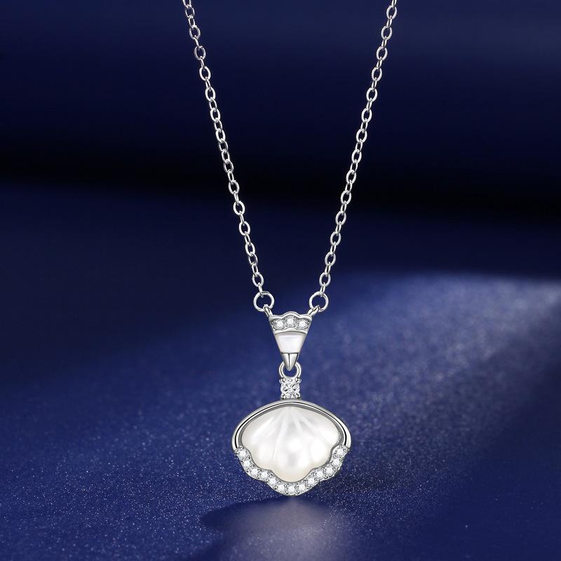 Dress A Shell Necklace Women'S Niche High-End Personality Exquisite High-End Sense White Fritillary Sweater Chain Women Quality