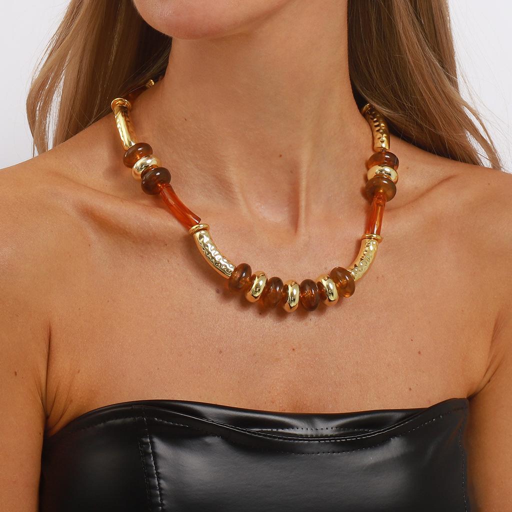 Personalized Retro Geometric Alloy Acrylic Necklace, Fashionable Exaggerated Color Matching Beaded Collarbone Chain