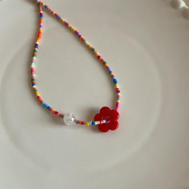 Resin Flower Pendant Necklace Crystal Bead Choker Sweet Dopamine Clavicle Chain Choker Jewelry for Women Girl Teen
