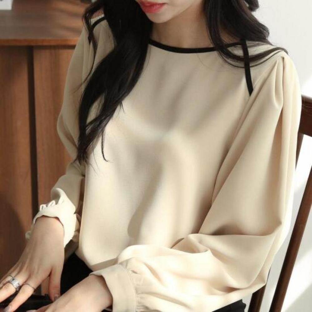 New ArrivalS Open Run Women S Long Sleeve Pleated blouSe For Fall