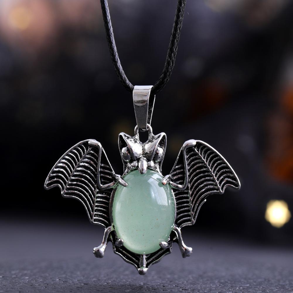 Halloween Crystal Stone Bat Vintage Pendant For Women Necklace Natural Amethyst Rose Quartz Lapis Lazuli Pendant Jewelry Making