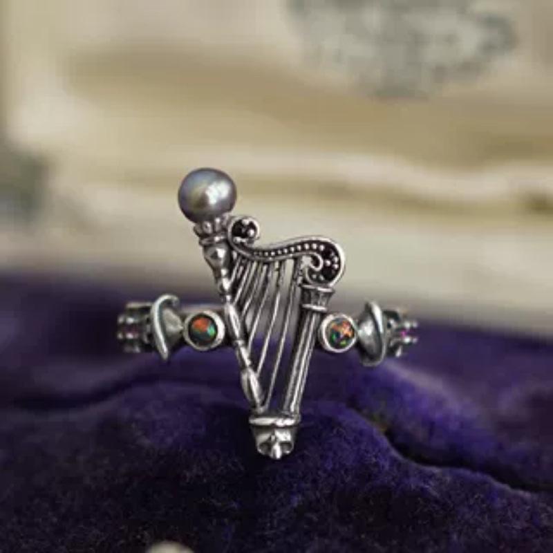 

And Unique Fashionable Open Design Copper Ring For Women With Geometric Details Gemstone J5781