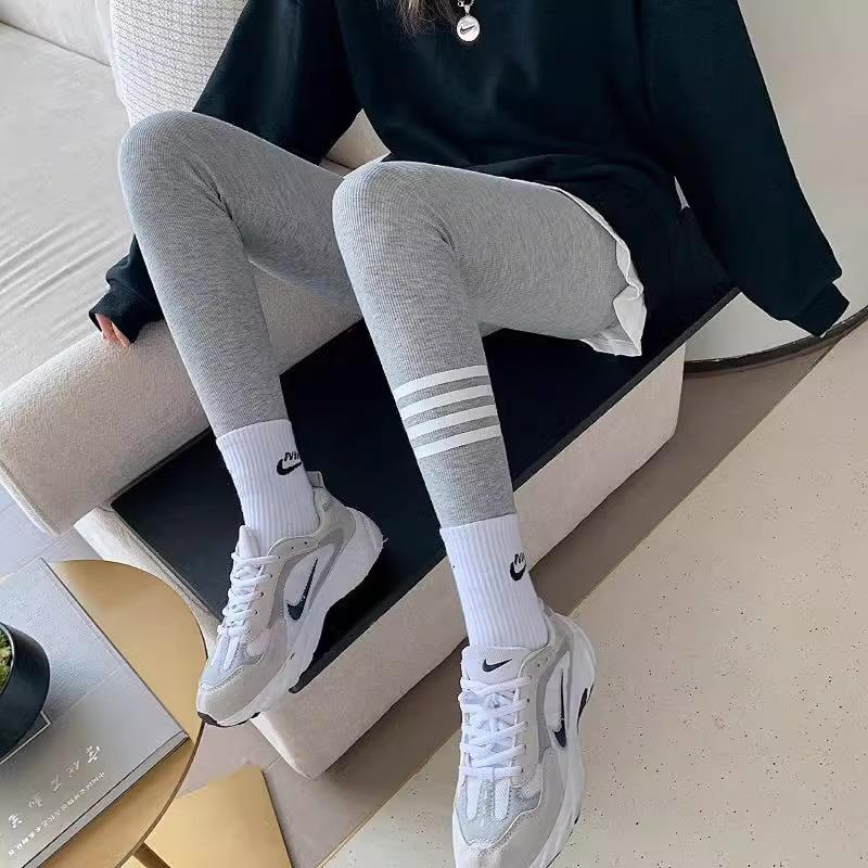 

Gray Velvet High Waist Leggings for Women - Thick, Warm, Tummy Control Pants for Spring, Autumn, Winter Large (110-135 lbs)