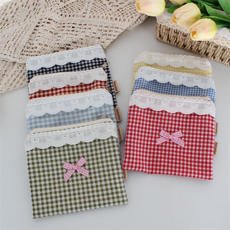 Ins Cute Plaid Coin Purse Sweet Lace Storage Bag Sanitary Napkin Bag High-value Lipstick Cosmetic Bag