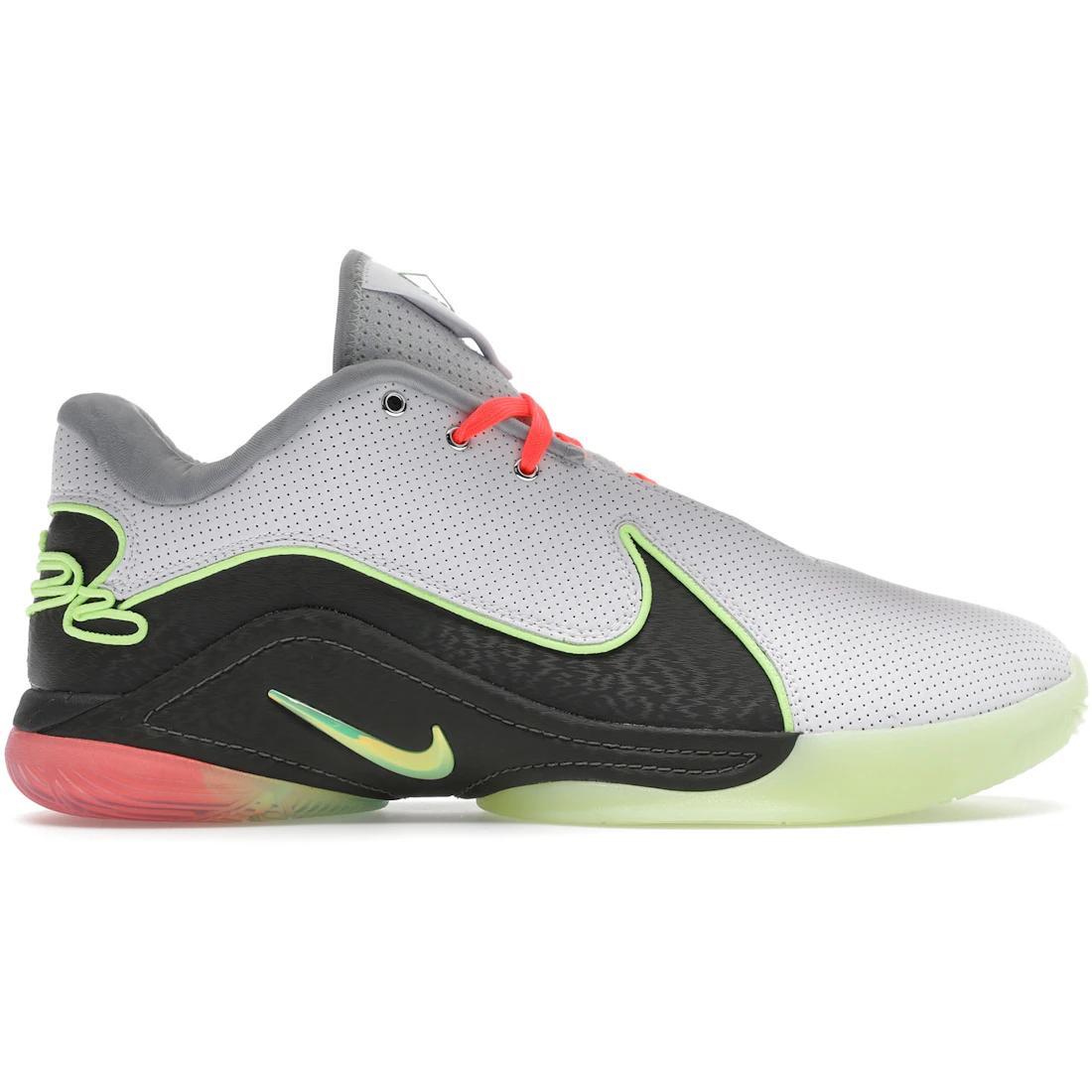 

Sneaker Nike LeBron 22 Moonlight (Translucent Outsole)(FZ1094-101) 42.5