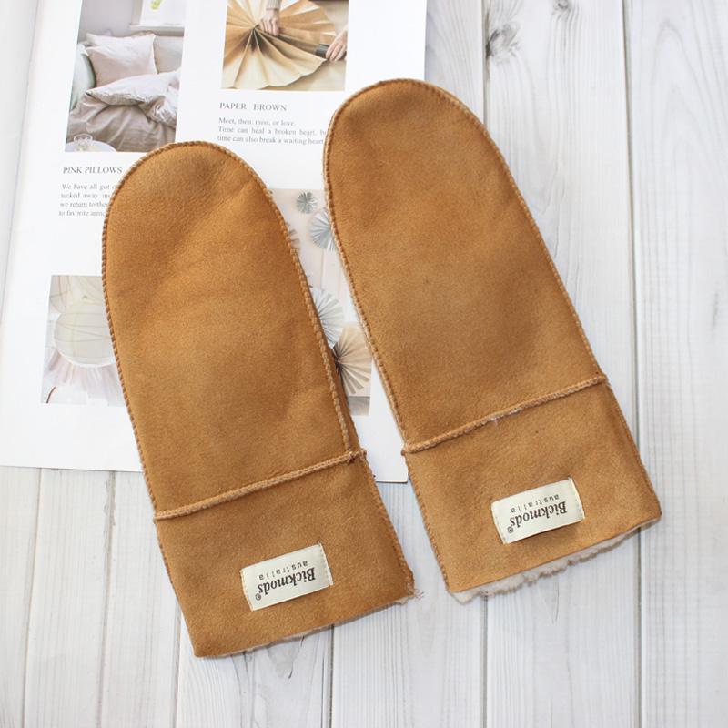 New Winter Warm Women's Sheepskin Gloves Thickened Wool Lined Solid Finger Leather Gloves