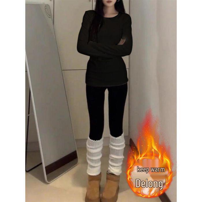 

2025 Chic Women s Long Sleeve Straight Shoulder Slimming T-Shirt Large