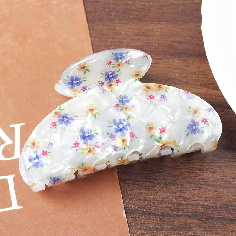 Vintage Floral Acetate Hair Claw Clip Soft Grip No Damage Shark Barrette for Thin Fine Hair Girls Daily Use Floral