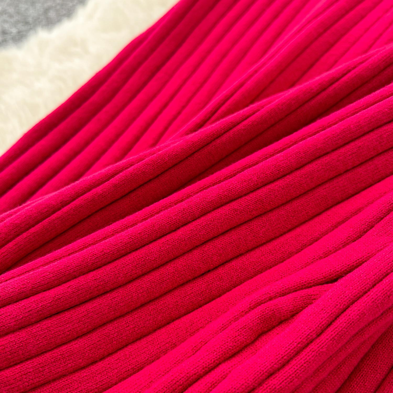 Винтажное базовое платье с V-образным вырезом и длинным рукавом — фото 10