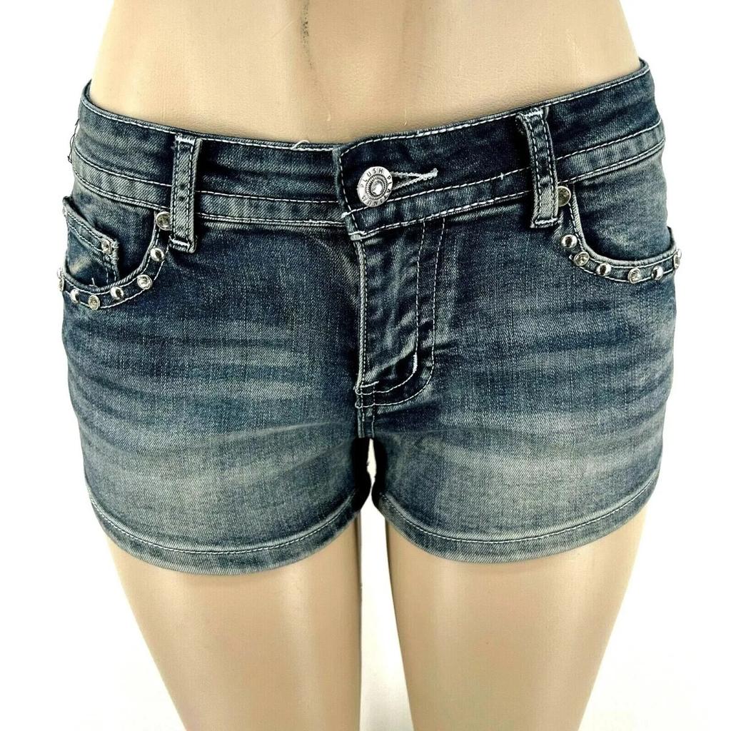 VIONA Damen Motorrad Flügel Nieten Stickerei Shorts Y2k Vintage Gothic Heißes Mädchen Sexy Gewaschene Jeansshorts