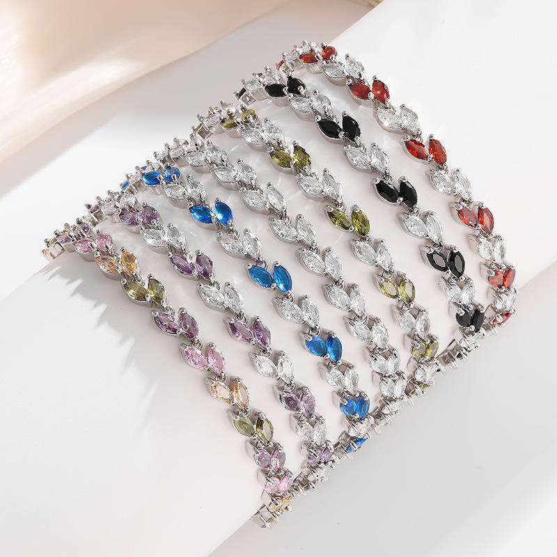 Environmentally Friendly Alloy Inlaid Zircon Small Leaf Electroplating Bracelet Femininity Hand Jewelry