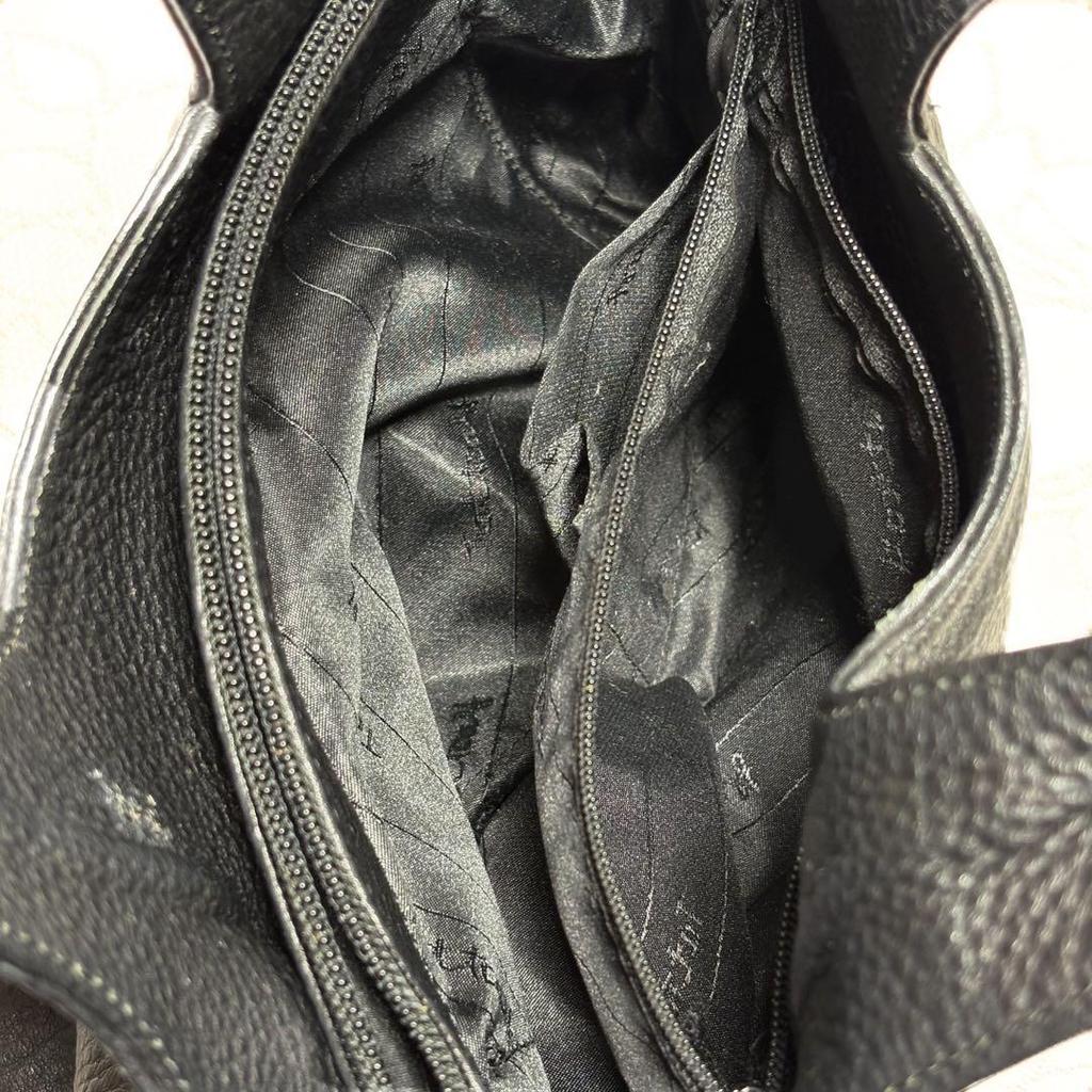 [USED] tattcalf black leather handbag, Harube