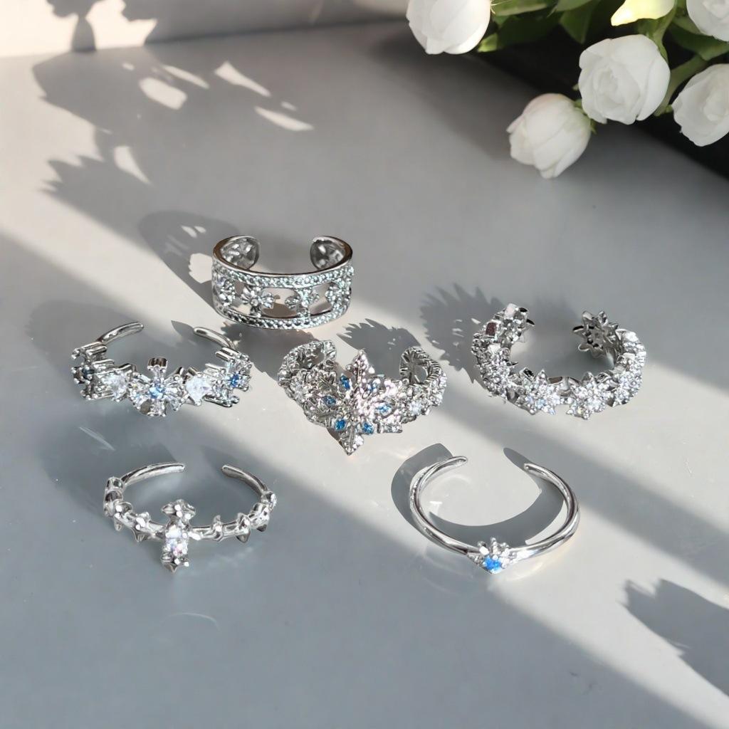 Neuer Leichter Luxus High-End Voll Diamant Zirkon Sternenlicht Schneeflocke Öffnungsring Nischendesign Personalisierter Ring