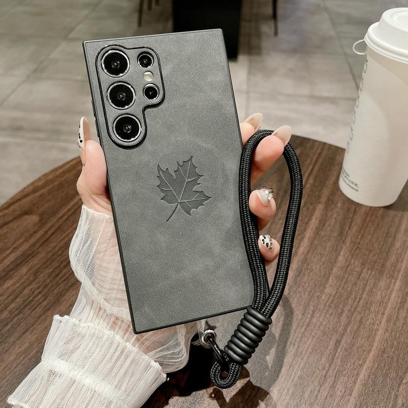 

Кожаный тонкий матовый чехол для телефона с принтом кленового листа для Samsung S25 Edge S24 FE S23 Ultra A56 A36 A16 A55, однотонный, противоударный, мягкий, со шнурком, чехол-бампер Samsung S25 Edge чёрный
