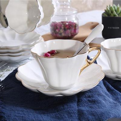 Retro Court European Coffee Cup Εξαιρετικό χρυσό βαμμένο κεραμικό απογευματινό φλιτζάνι καφέ Φλιτζάνι λουλουδιού τσαγιού