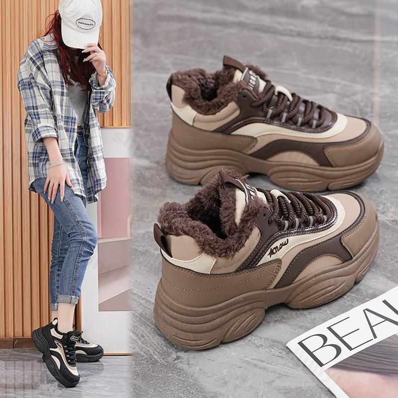 Winter Women's Casual Sports Shoes 2026 Comfortable Anti Slip Outdoor Fashion Retro Warm Plush Vulcanized Shoes Zapatos Mujer
