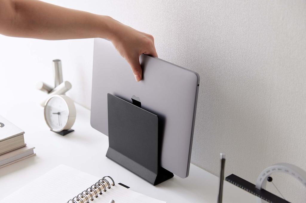 Yamazaki Slim Laptop W16 X X Tower Laptop Vertical Product 4499 Stand, Black, Approx. D5.7 H15.2cm, Storage, Positioning, Space-Saving, Number
