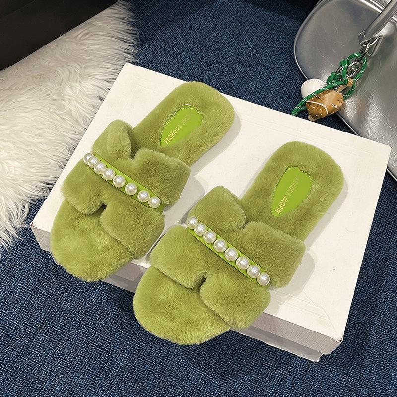 Korean version of fairy wind fluffy slippers female outer wear 2025 autumn and winter new Internet celebrity super fire fashion flat bottom cotton dra