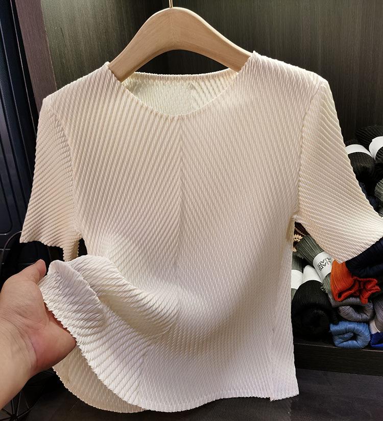 

Элегантная плиссированная футболка с коротким рукавом и принтом «драконья чешуя», стройнящая, для женщин – универсальный однотонный летний топ One Size