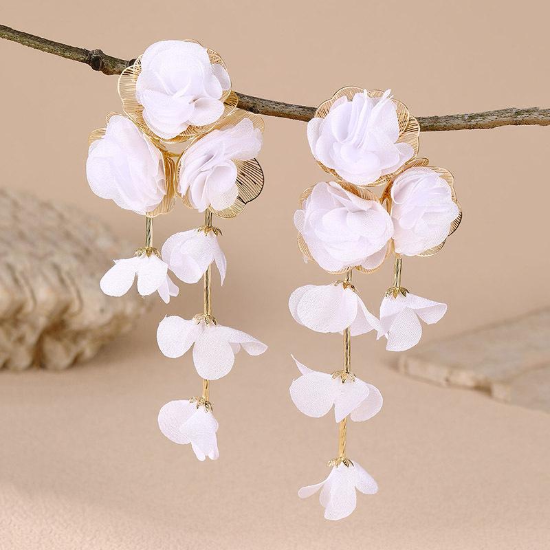 New Fashion Pink Mesh Flower Long Tassel Pendant Earrings for Women Elegant Metal Petals Romantic Earring Beach Vacation Jewelry