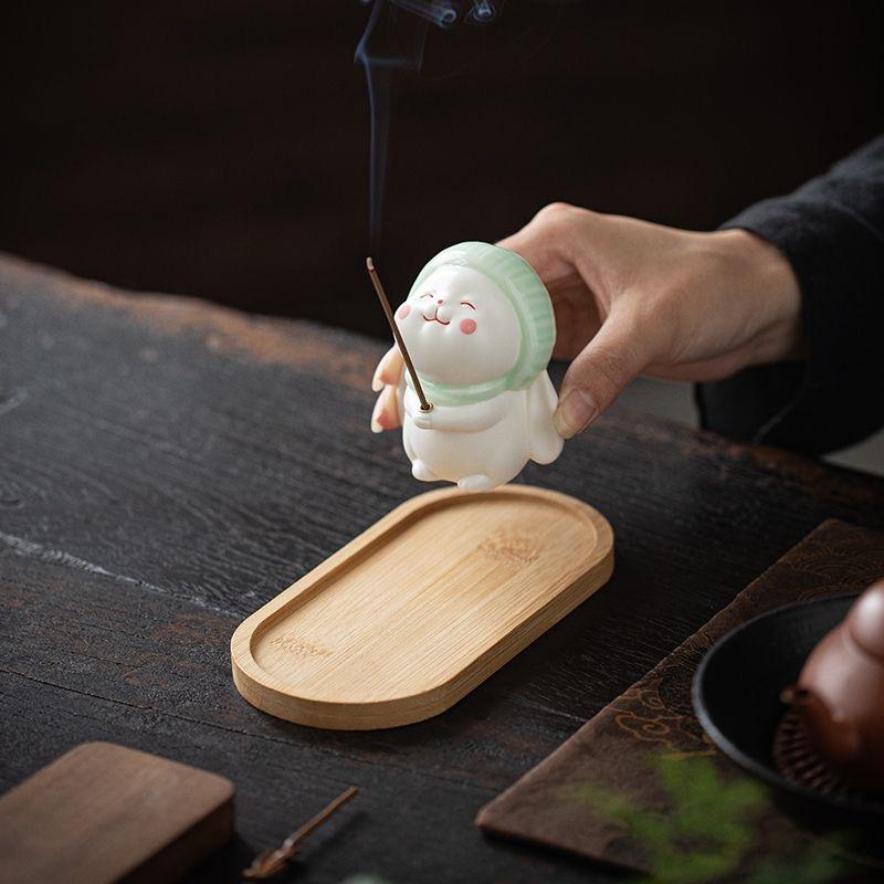 Cute Wishing Rabbit Incense Burner Ceramic Incense Burner Indoor Incense Cable Accessories Incense Burner Rack Exquisite Gift