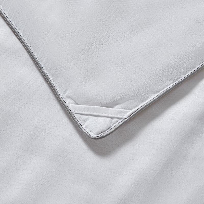 Beyond Home Textile Ya Xin Four-Season Polyester Fiber Quilt