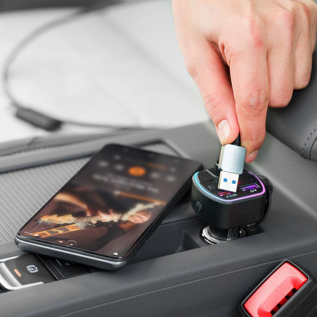 Bluetooth 5.0 Car Transmitter 2xUSB LED 12 - 24 V Peying