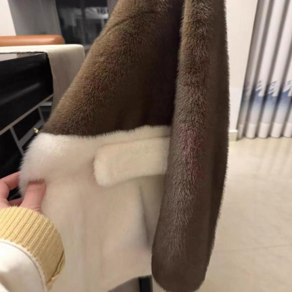 2025 Autumn/Winter New Plush Head High Collar Zipper Kangaroo Pocket Contrast Splicing Women's Coat