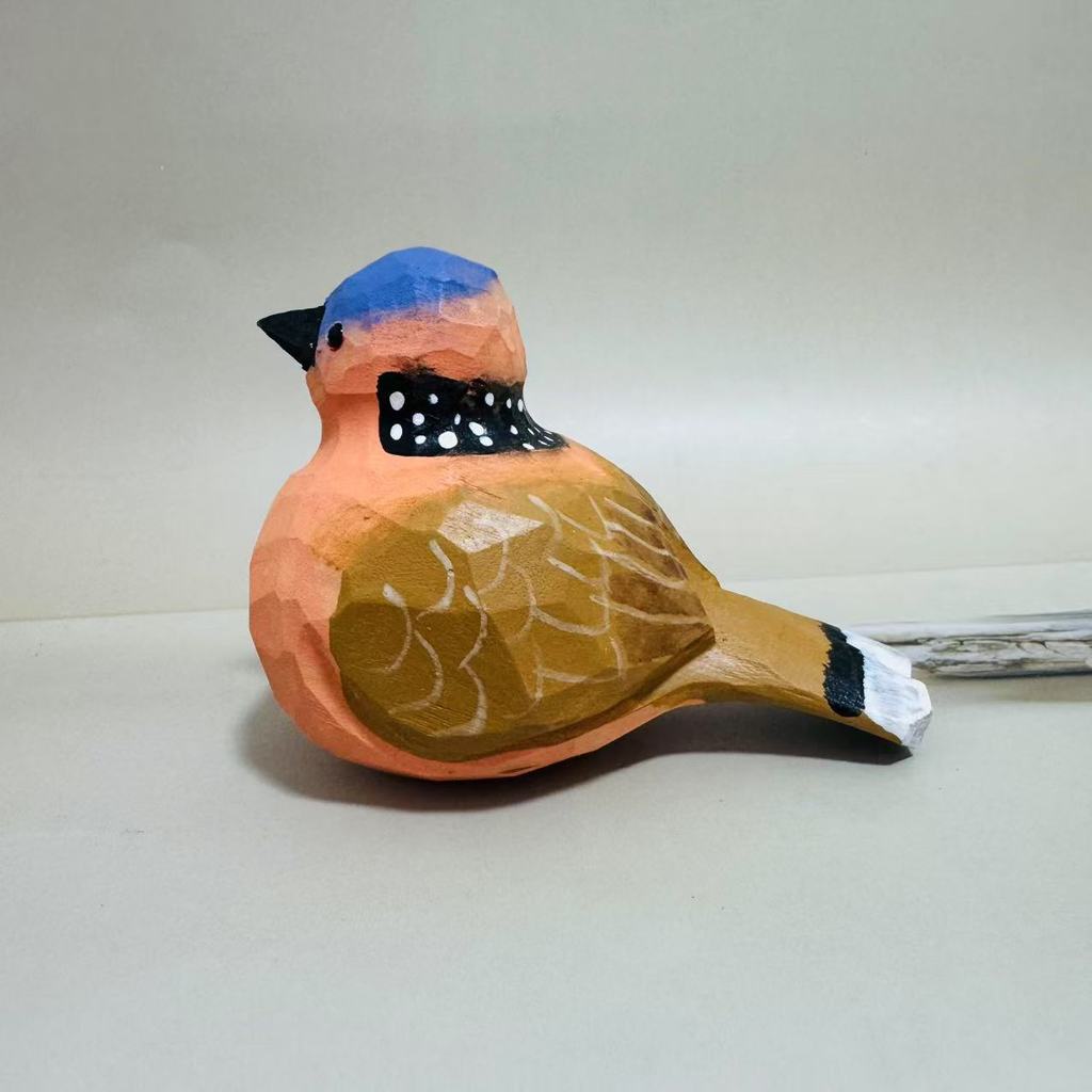 Wooden Craft Bird Figurine With Modern Minimalist Style For Living Room Decor Or Gift