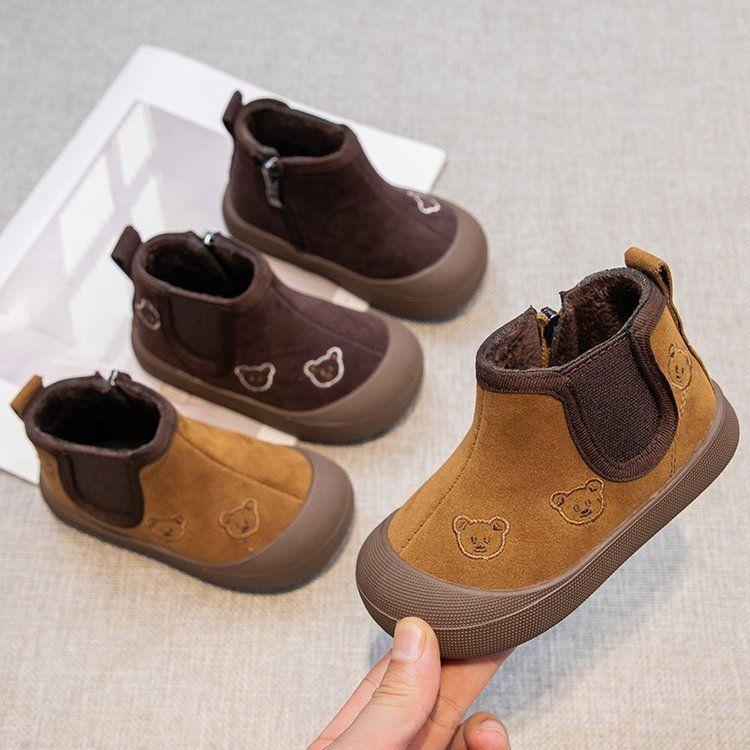 Korean version of girls embroidered bear short boots 2025 winter new two-cotton velvet warm boys non-slip sports cotton boots