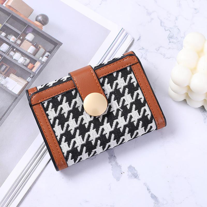 

Fashionable Short Canvas Coin Purse Women s Bird s Nest Check Wallet With Multiple Card Slots And Sewing Thread Detail Brown A