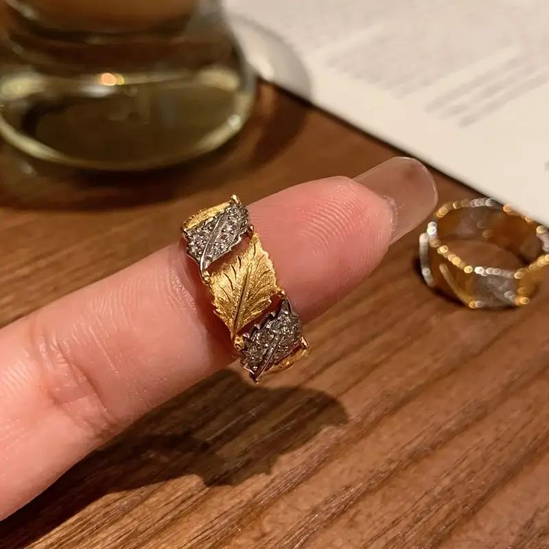 Huitan Two Tone Women Ring Aesthetic Leaf Design Elegant Wedding Party Accessories Inlaid Shining CZ Fashion Luxury Jewelry Gift