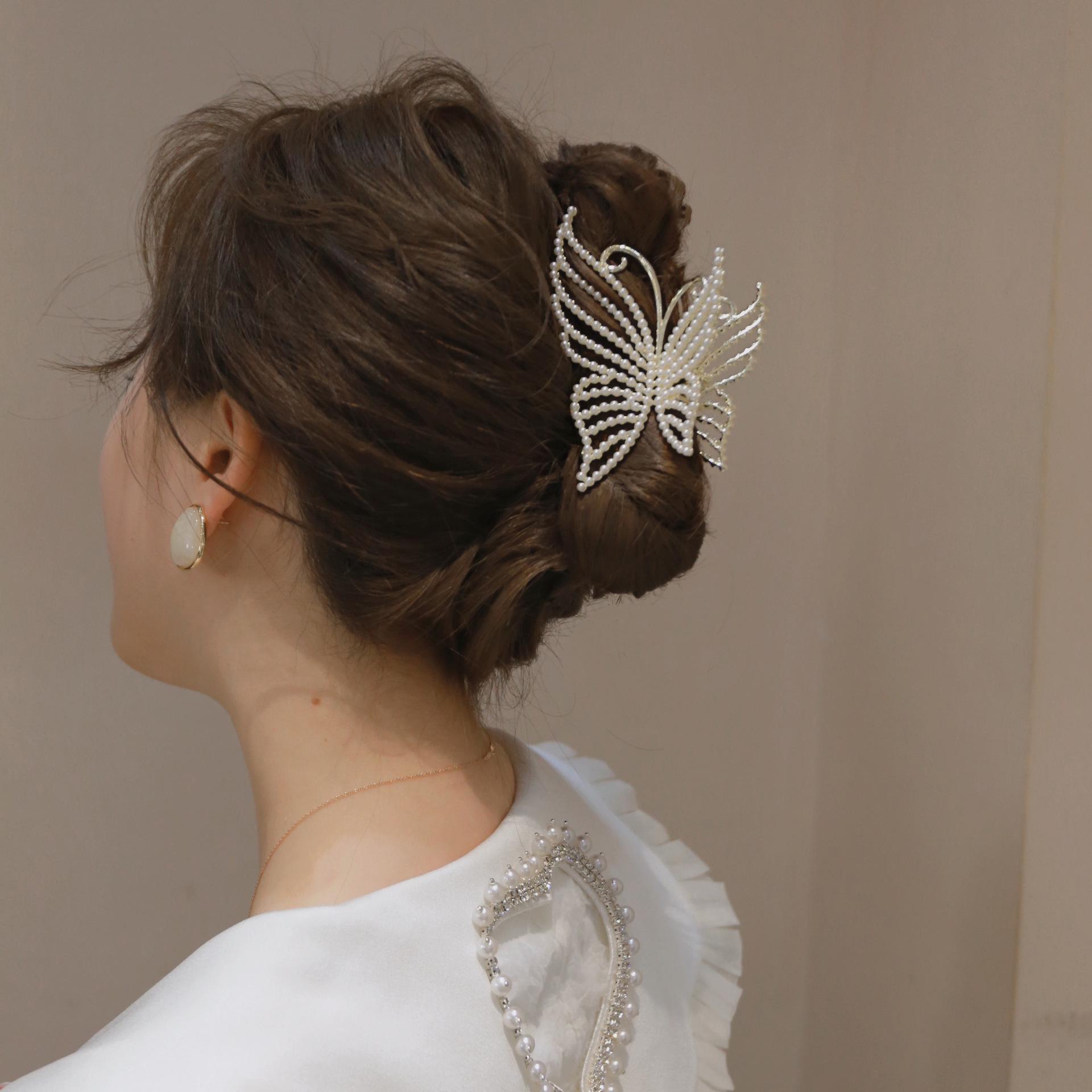 

2022 Trendy Shark Butterfly Hair Claw Clip - Non-Damaging Headwear