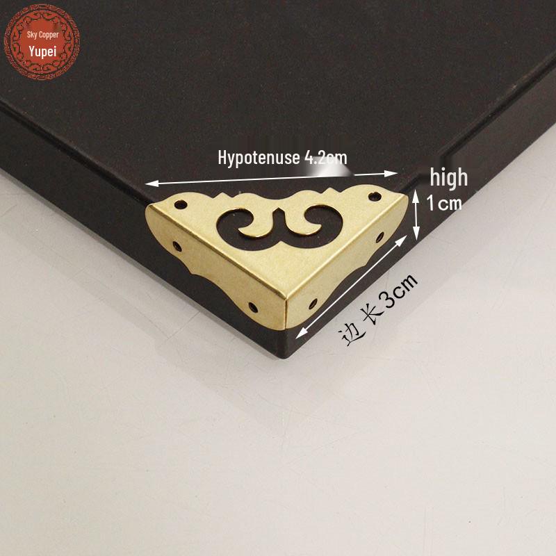 

Chinese Style Camphor Wood Wardrobe Corner Protectors - Three-Sided Design
