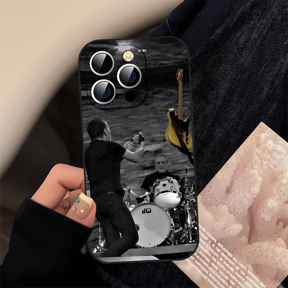 Guitarist R-Bruce Springsteen Phone Case Black Phone Case That Fits For IPhone 17,16,15,11,13,14 Pro Max,Plus,X,Xr,Xs Max,13Mini