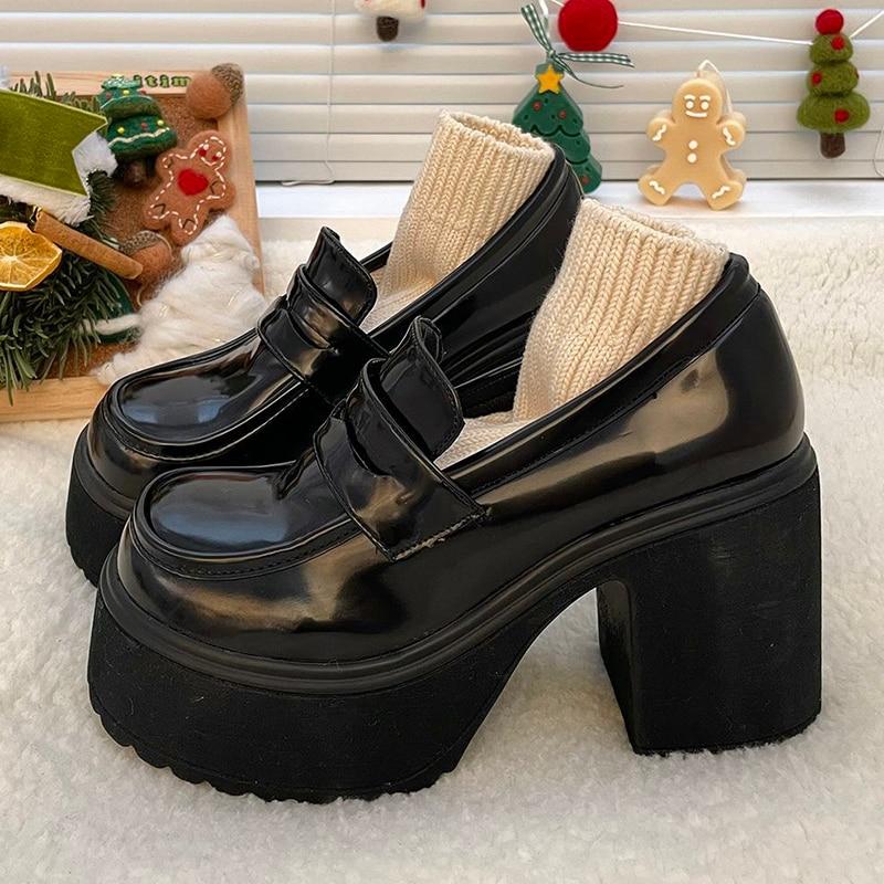 Damskie platformy mokasyny ze skóry PU Gotyckie Czarne Grube Wysokie Obcasy Czółenka Styl Preppy Buty do Uniformu JK