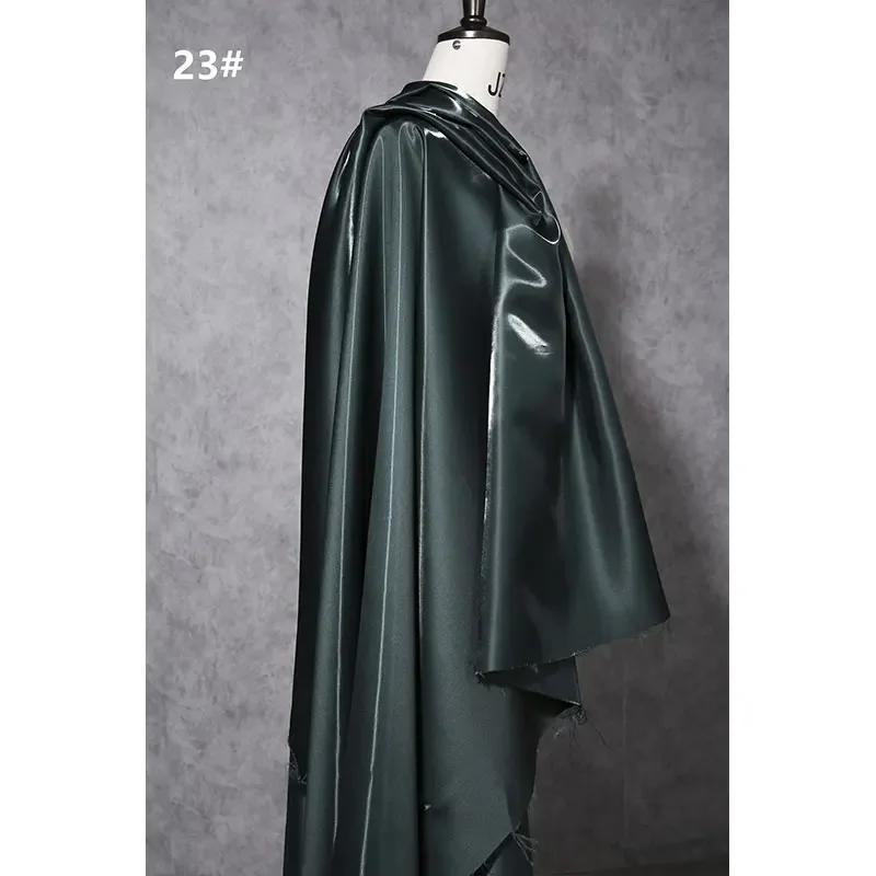 150Cm Wide Luxury Glossy Metallic Liquid Satin Fabric Galaxy Shiny Cloth Crafts for Fashion Designer Show Dress Comfort Material