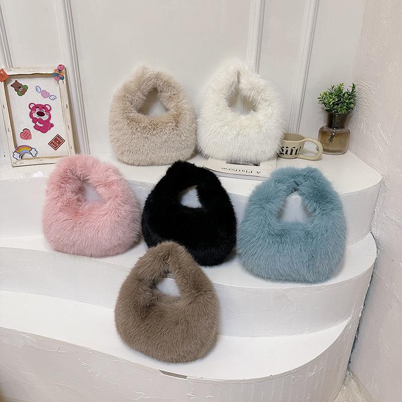2025 Autumn/Winter Women's Minimalist Fluffy Shoulder Bag - Versatile Solid Color Handbag