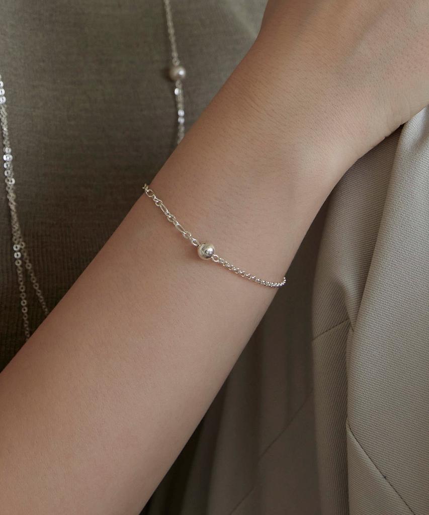 Dmoment Aspyn Ball Silver Bracelet (925 Silver)
