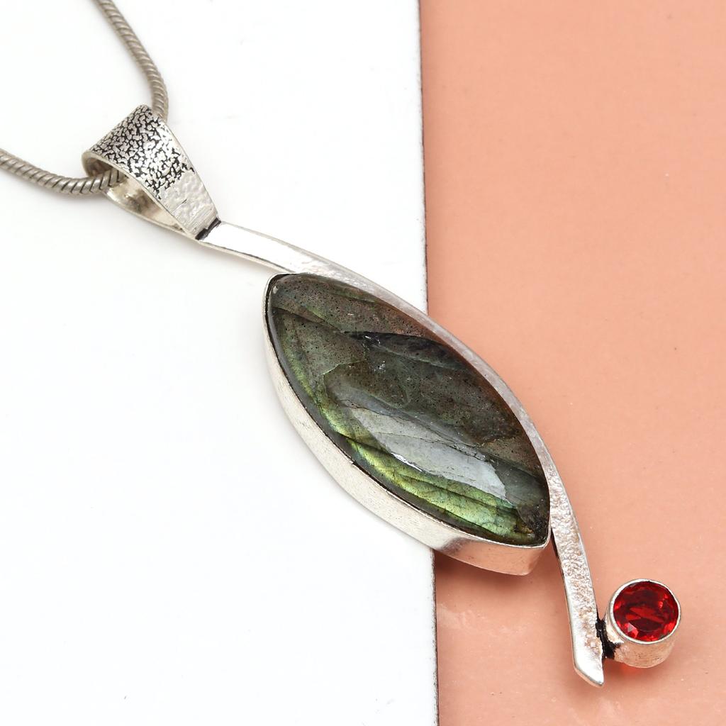 Silver  Gifted Garnet Gemstone Necklace Labradorite Jewelry Handmade