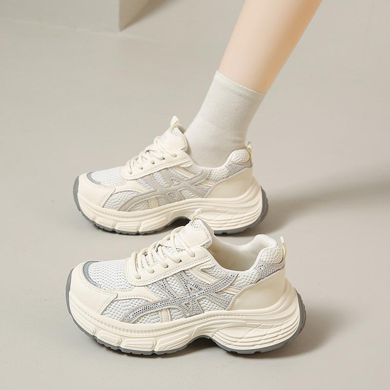 Korean mesh thick-soled muffin dad shoes for women 2025 new fashion versatile sports leisure lightweight white shoes