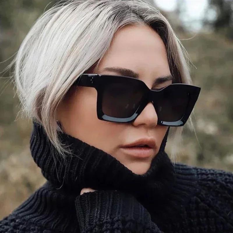 Retro Square Sunglasses Women Men Brand Designer Vintage Sun Glasses Female Male Mirror Punk Travel Shades