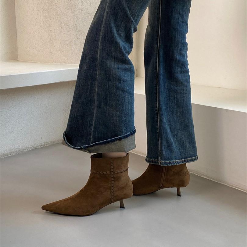 European Station Women's Shoes 25 Autumn and Winter Fashion Soft Korean Flannel Pointed Temperament Side Zipper Stiletto Short Boots