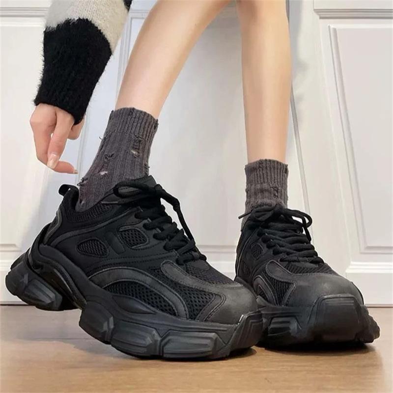 

Platform dad shoes women s 2025 new autumn and winter black shoes women s feet small explosion lightweight casual sports shoes 35 чёрный