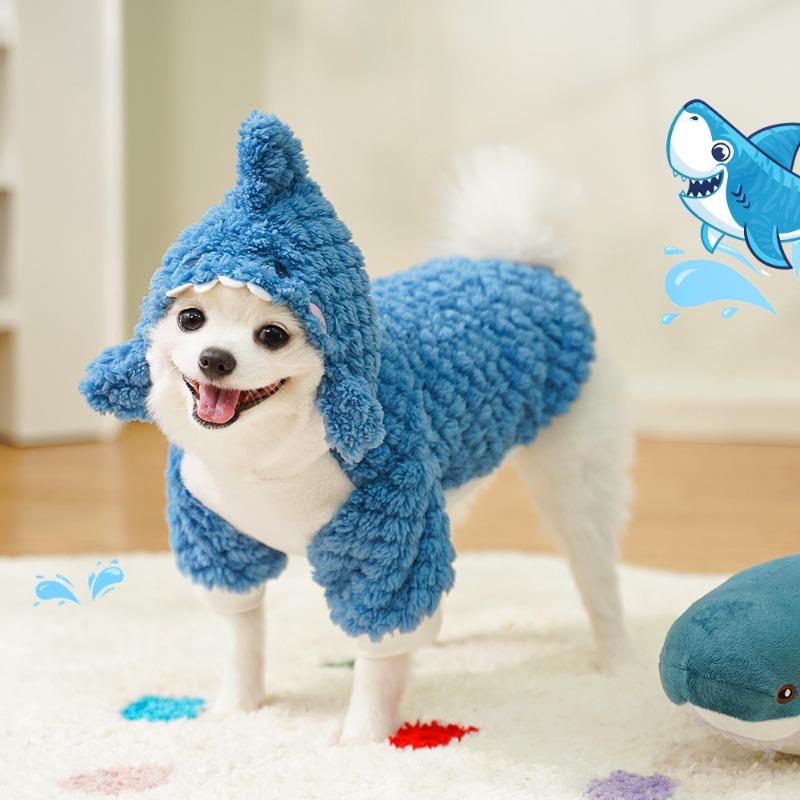 Cute and Thick Clothes for Pet Dogs and Cats In Autumn and Winter. Dogs Can Be Transformed Into Cats, with Funny Fleece Added