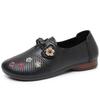 New Middle-aged and Elderly Grandma Women's Shoes Comfortable Middle-aged Non-slip Flat 2026 Spring and Autumn Leather Shoes