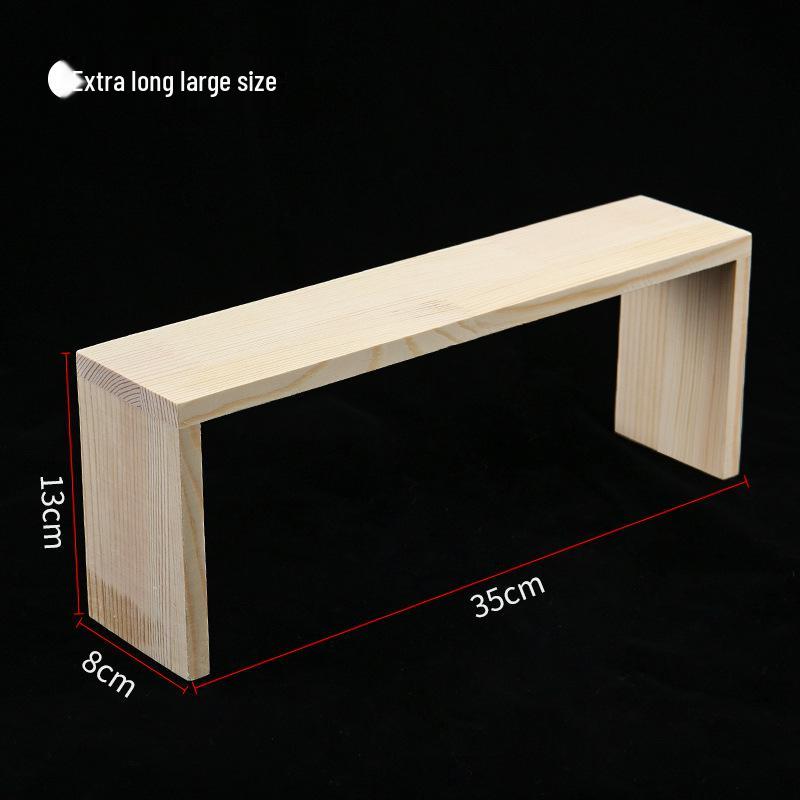 

Деревянная подставка U-образной формы для экшн-фигурок и кукол с прозрачным боксом для хранения.