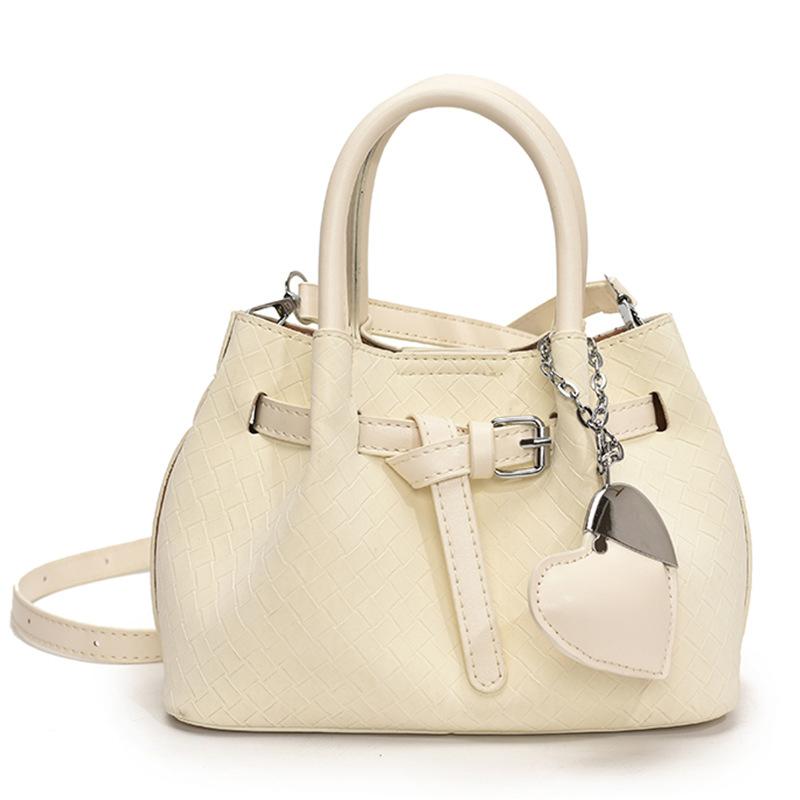 Niche Design Portable Bucket Bag Women's 2025 New Trendy Spring Fashion Personalized Trend Messenger Bag